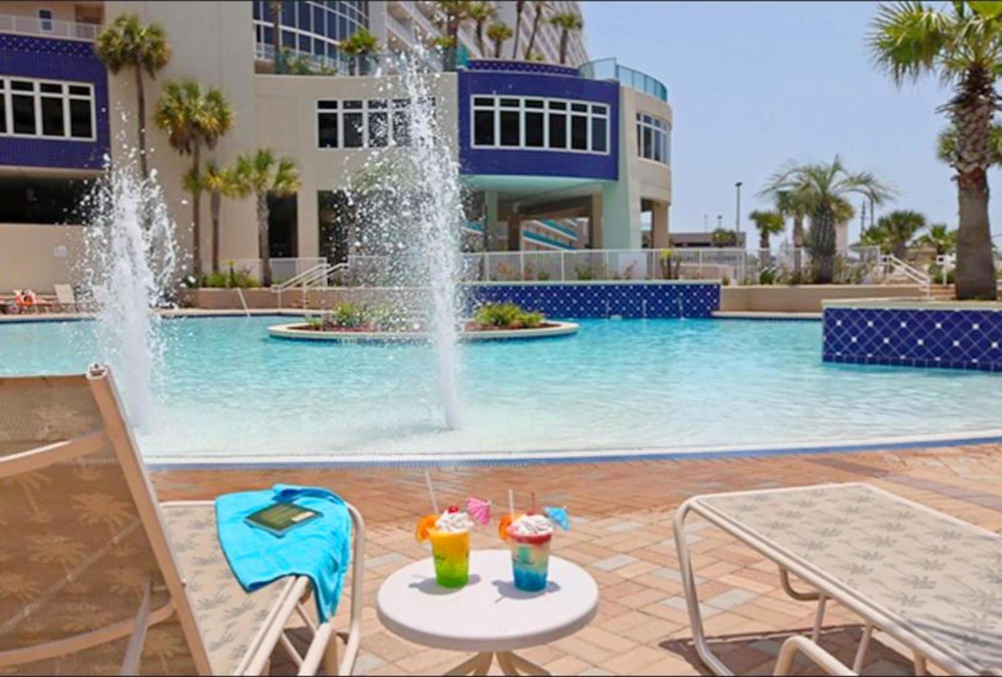 Laketown Wharf 1326 * Panama Stadt
